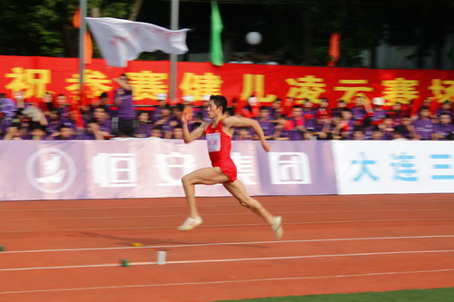 曹硕,贾迎利,吴波,董斌,李鑫,傅海涛,黄俊杰,何光八位国家选手先后在